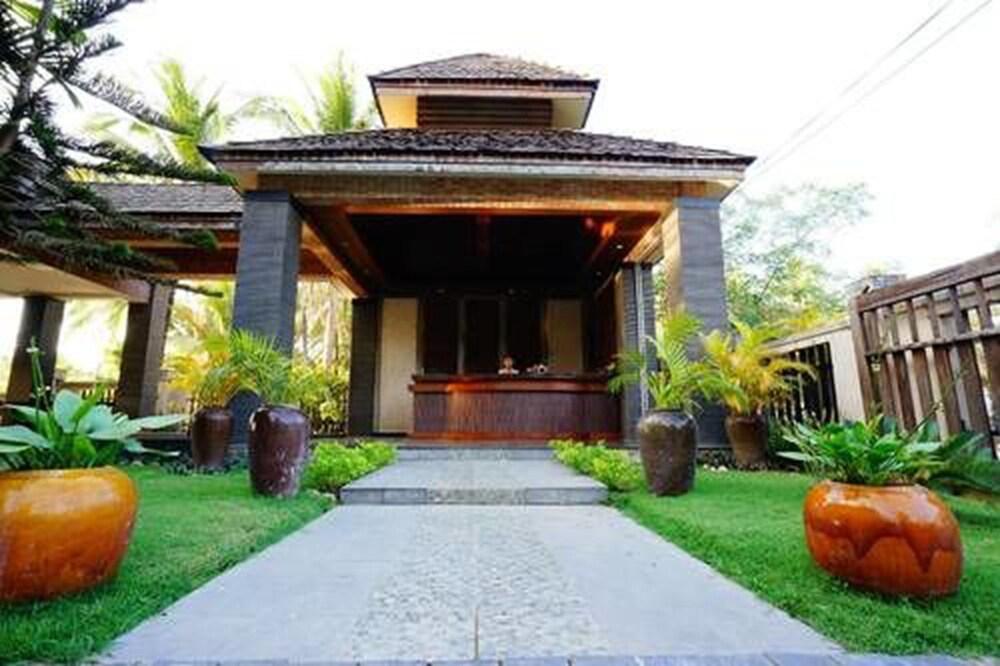 Sunny Paradise Resort Ngwesaung Exterior foto